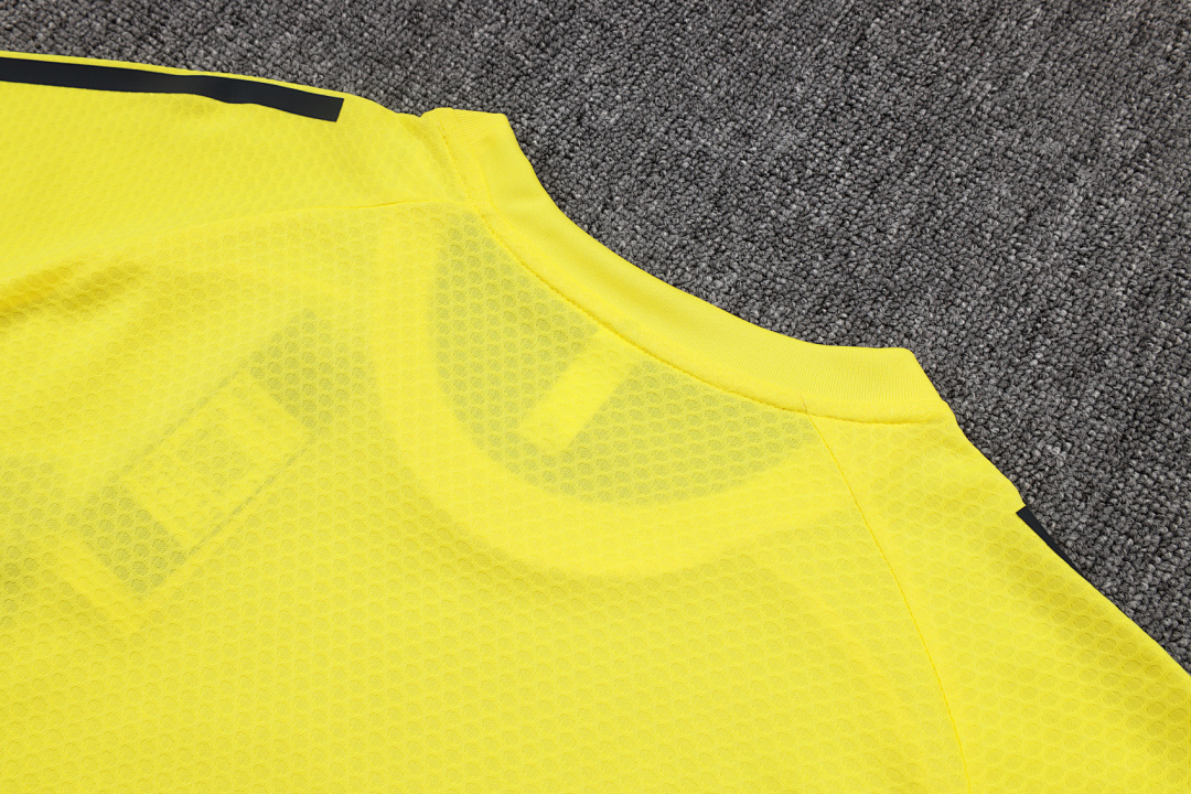 Fato de Treino Real Madrid 2026/27 — Amarelo 7