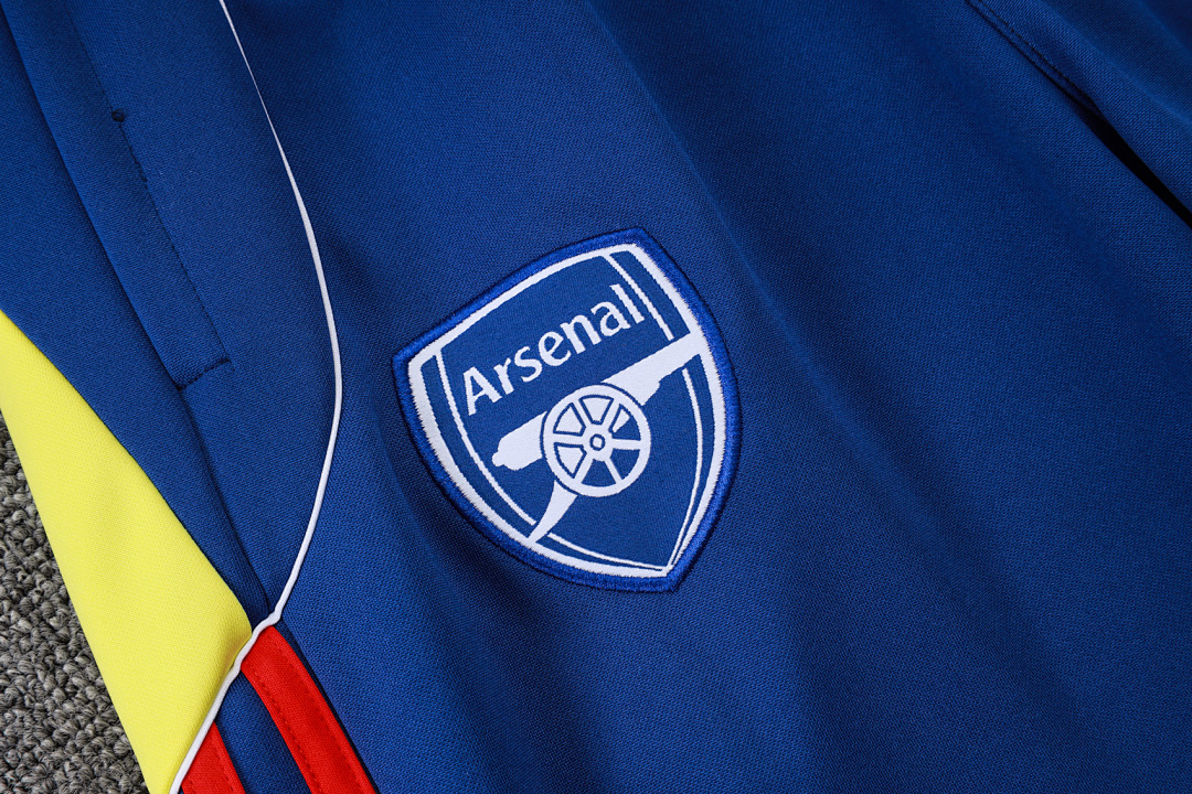 Casaco Arsenal 2026/27 — Azul Claro 10