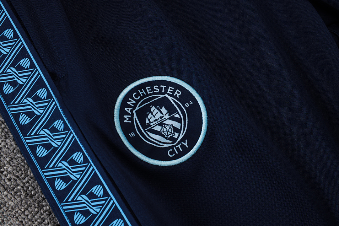 Casaco Manchester City 2026/27 — Azul Claro 9
