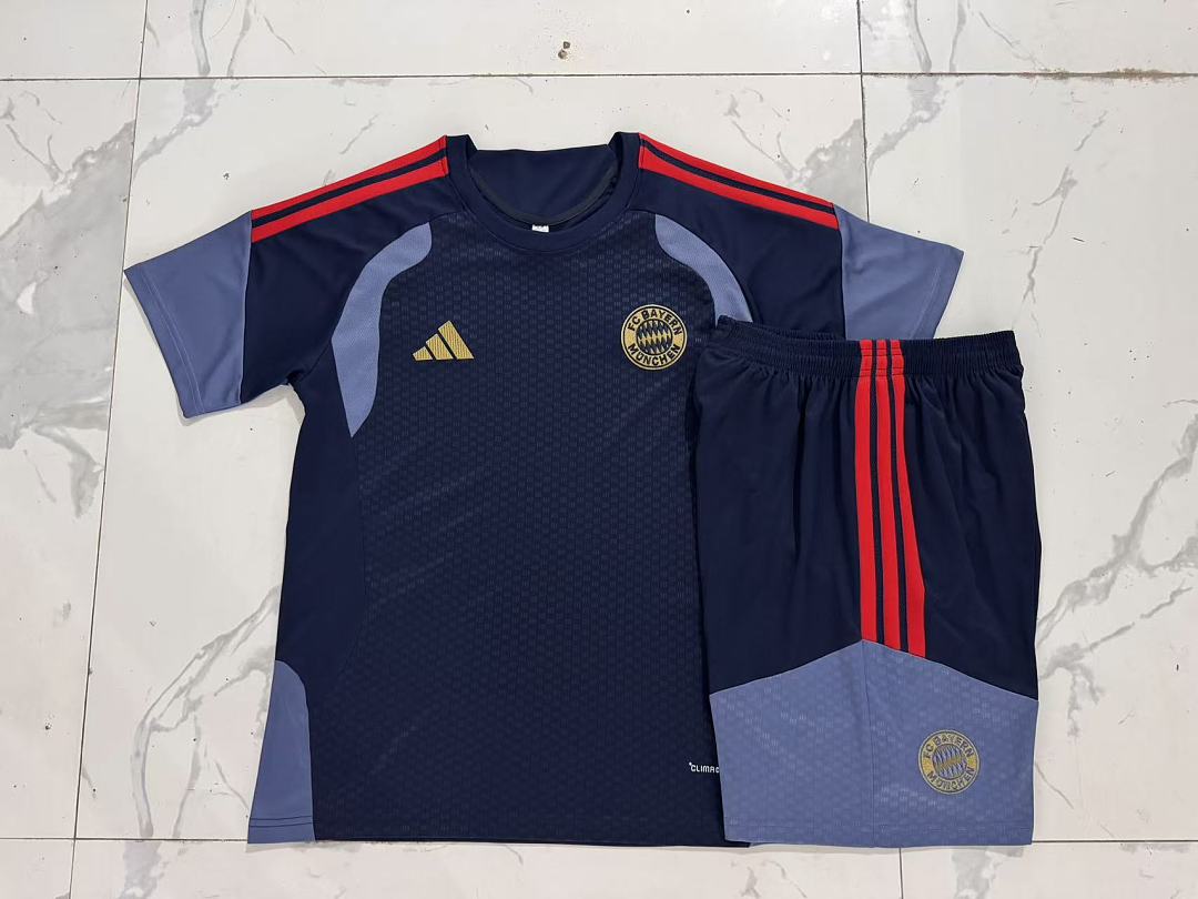 Fato de Treino Bayern Munich 2026/27 — Azul Royal 2